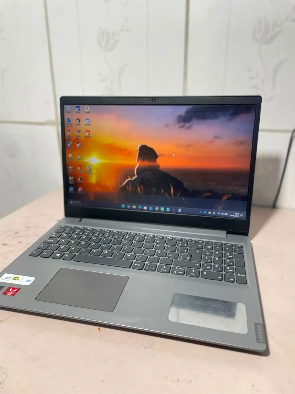 Notebook - Foto 2