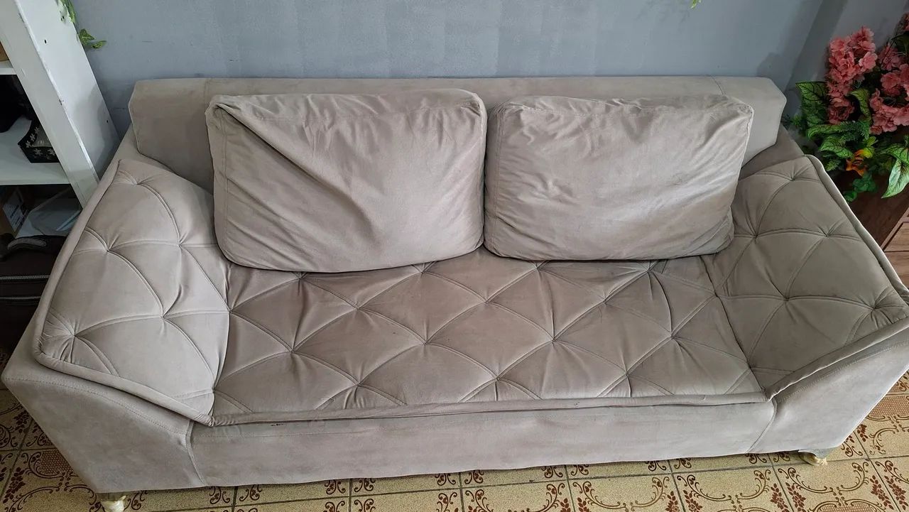 Sofá semi novo - Foto 2