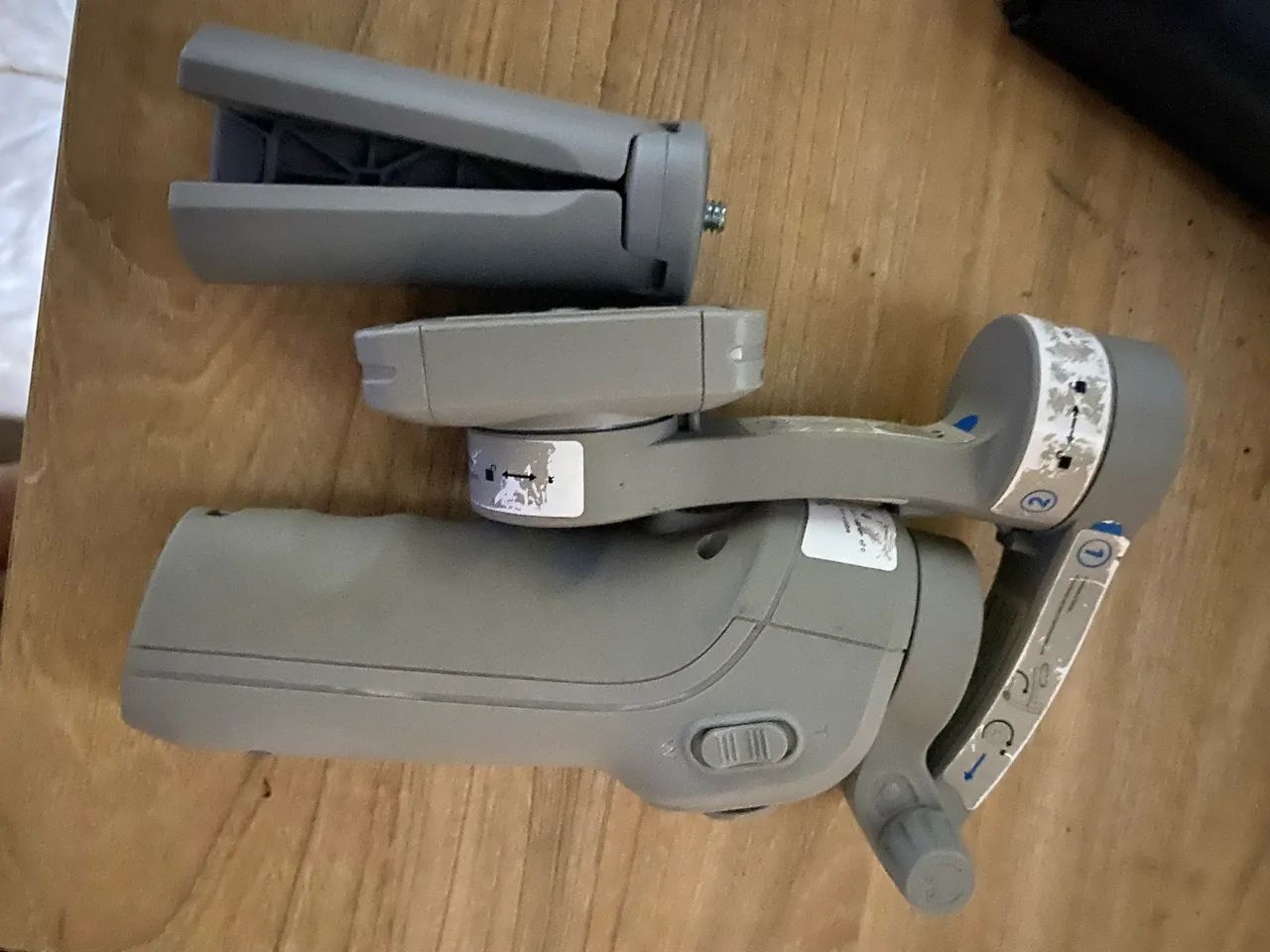 Estabilizador para celular Gimbal - Foto 2