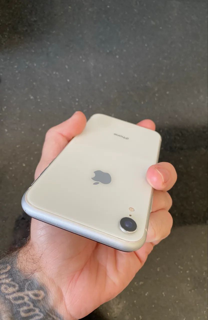 iPhone XR 128gb branco - Descrição  - Foto 2