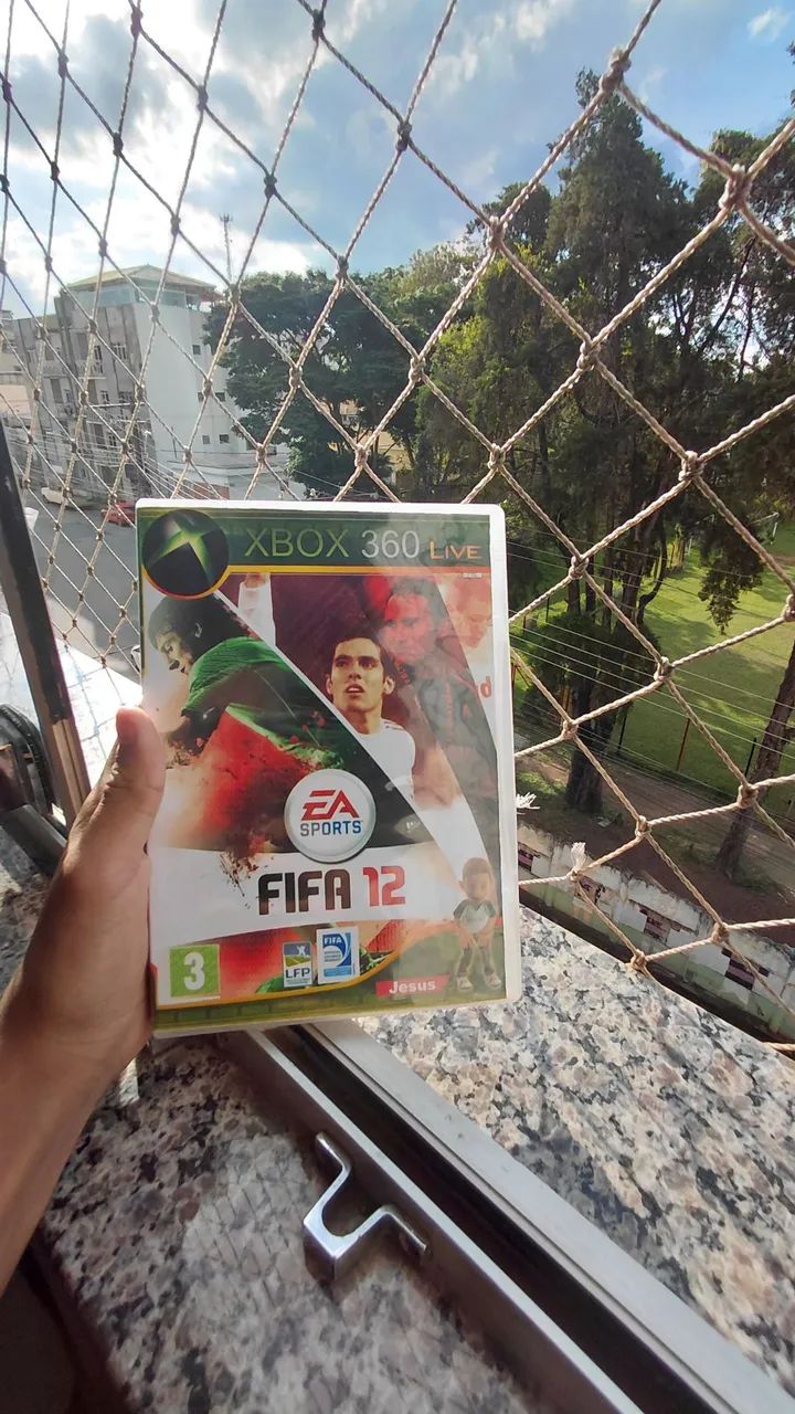 5 jogos de Xbox 360 com caixas 