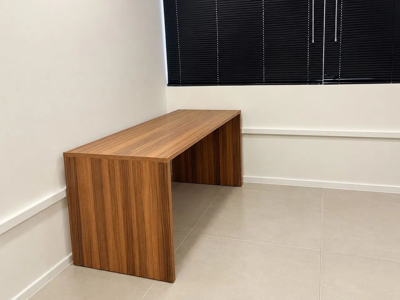 Mesa escritório MDF