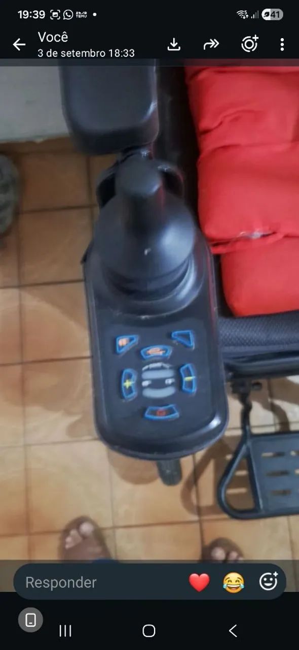 Cadeira elétrica de rodas