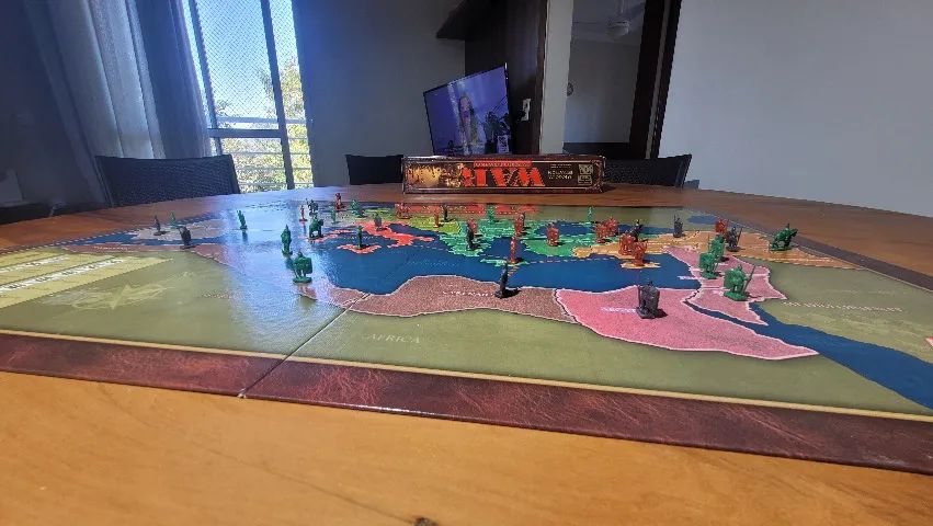 Jogo de Tabuleiro WAR Império Romano - Foto 3