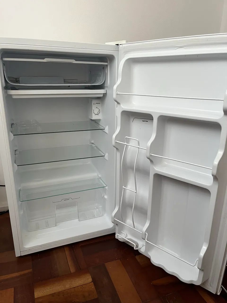 Frigobar Midea - Foto 4