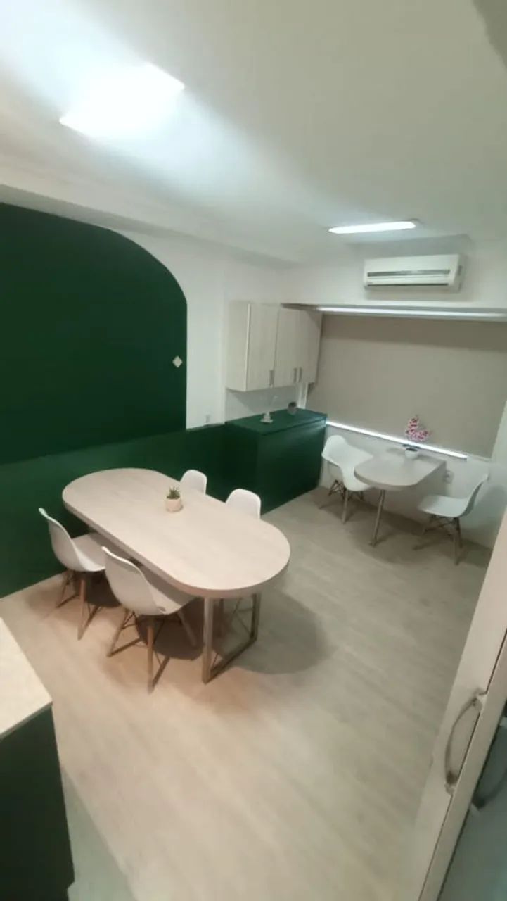 alugo SALA REFORMADA no Augusto Freitas