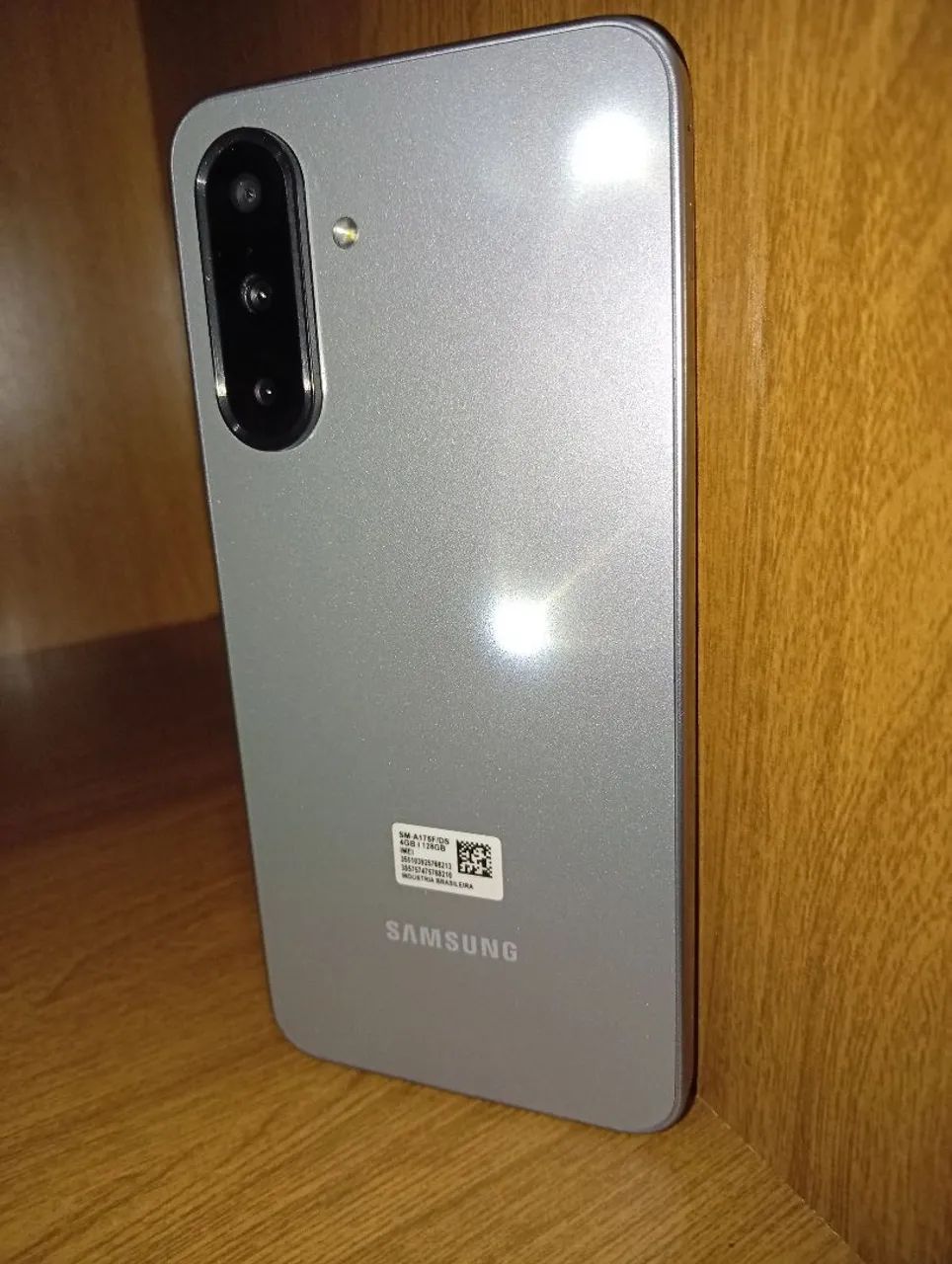 Samsung A17 128g - Foto 2