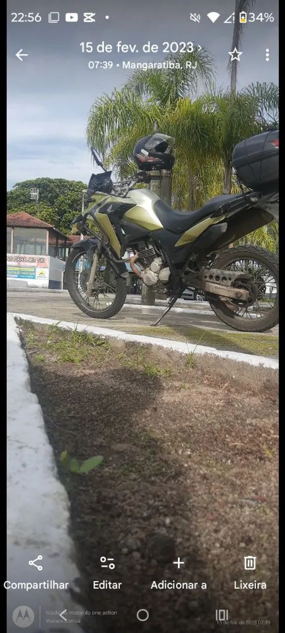 Moto acidentada 
