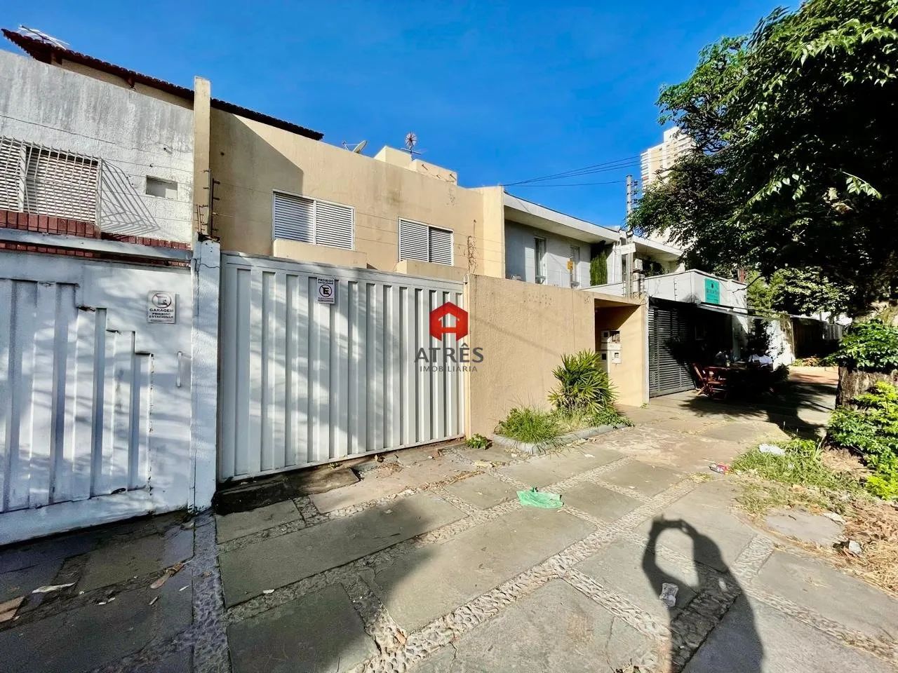 Sobrado à venda localizado no Setor Bueno.
