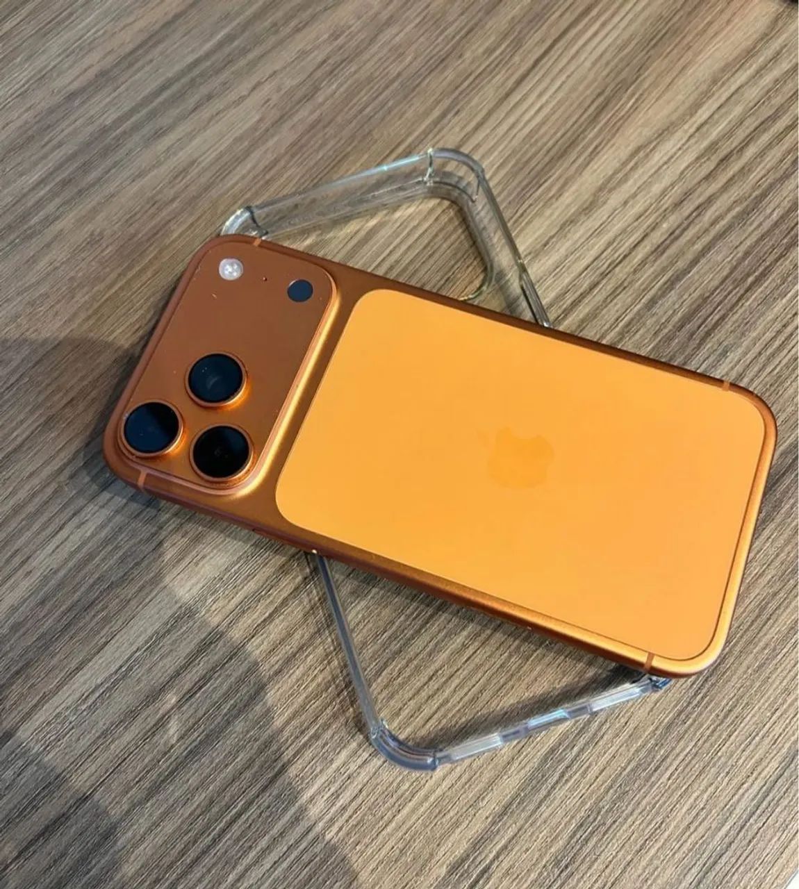 iPhone 17 Pro Max - Laranja (Cosmic Orange) - Foto 2