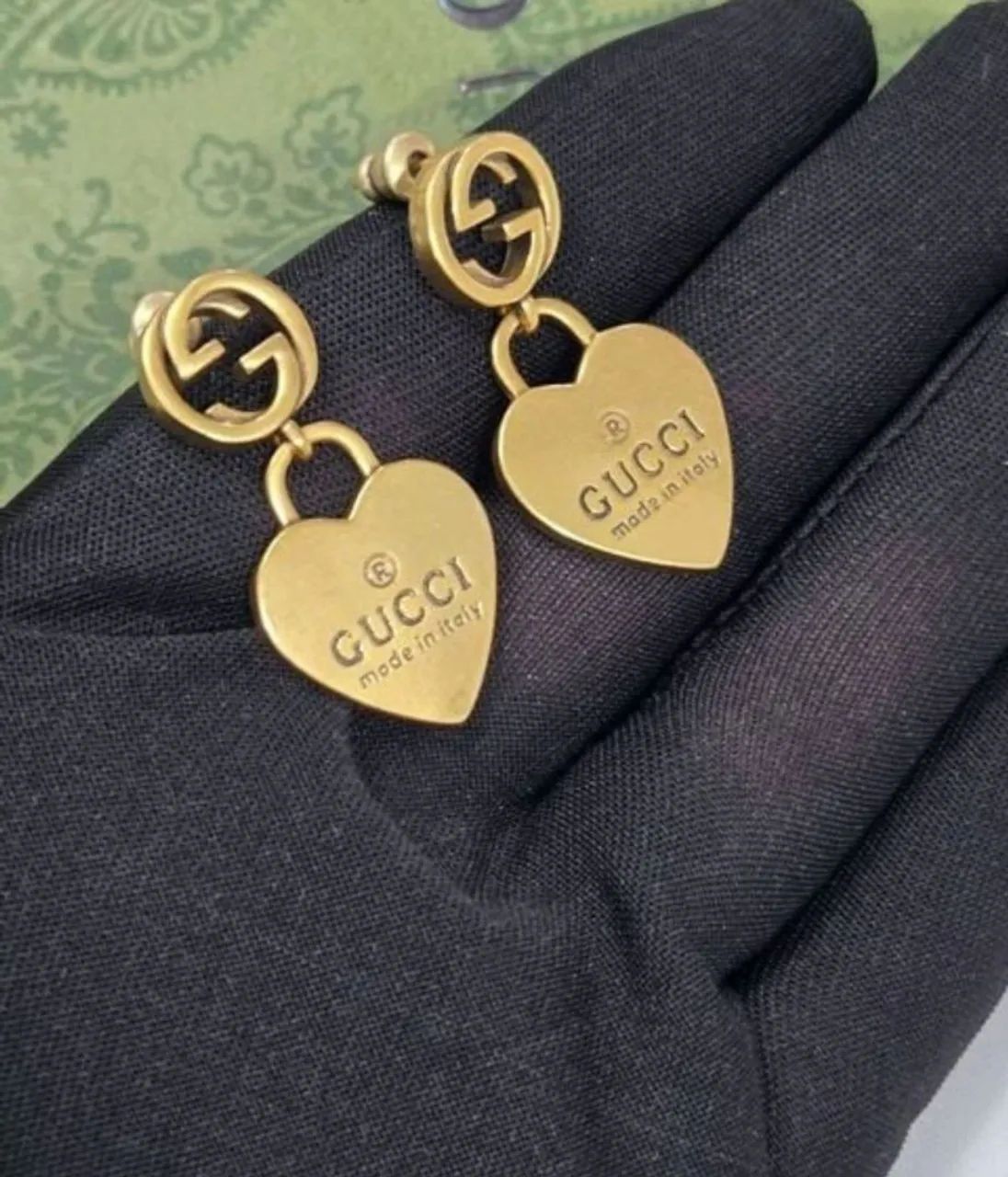 Brinco Gucci GG Coração  - Foto 2