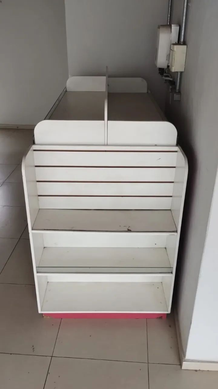 Prateleira para comercio de MDF 