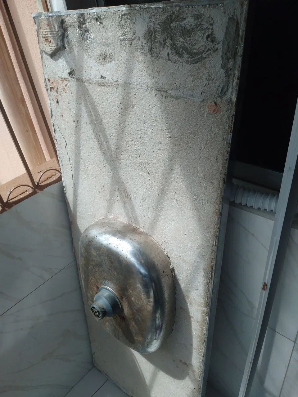 Vende-se balcão de aço inoxidável de 1,40m - Foto 2
