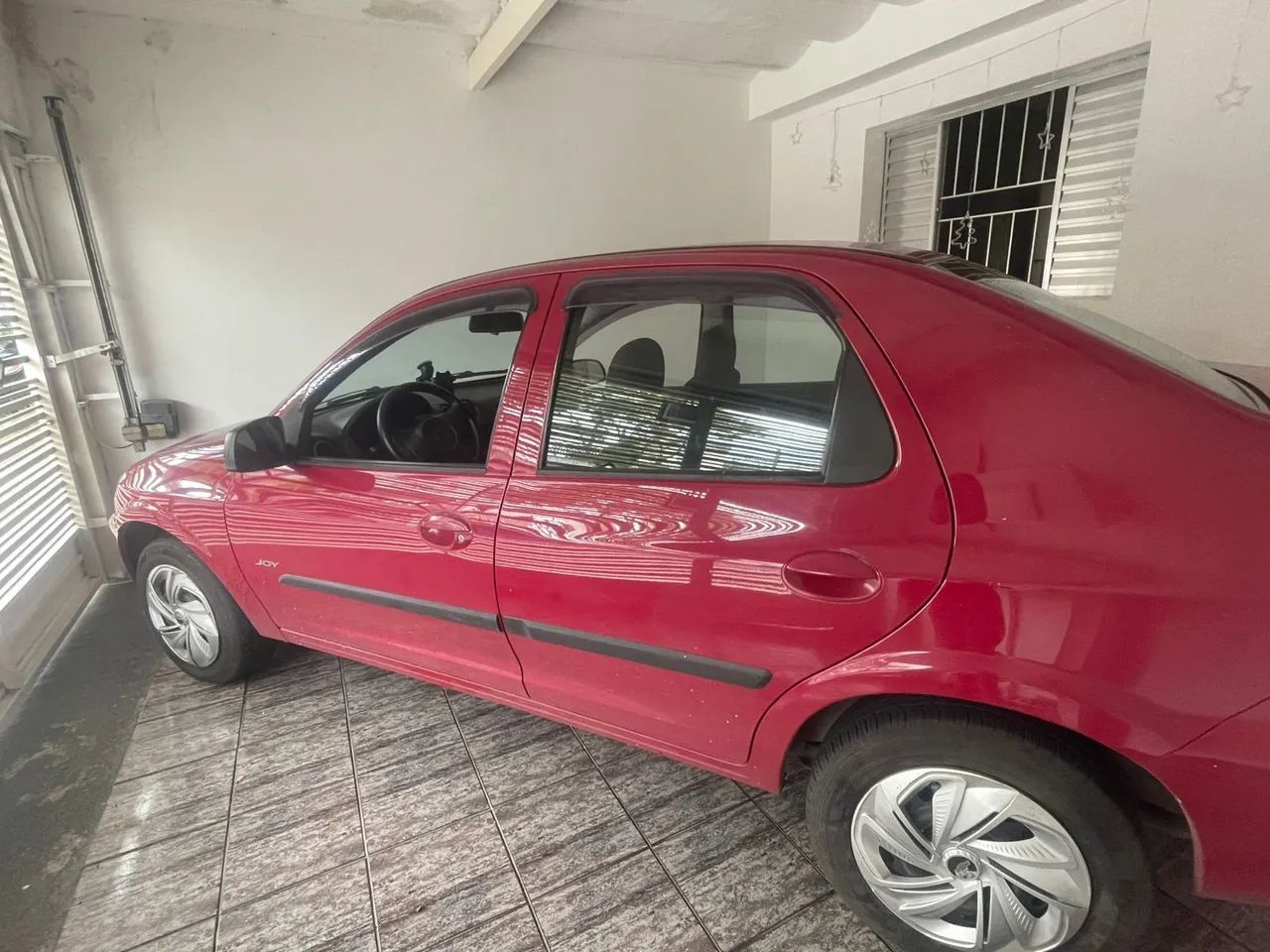 Prisma Joy 2010 1.4 - Foto 5