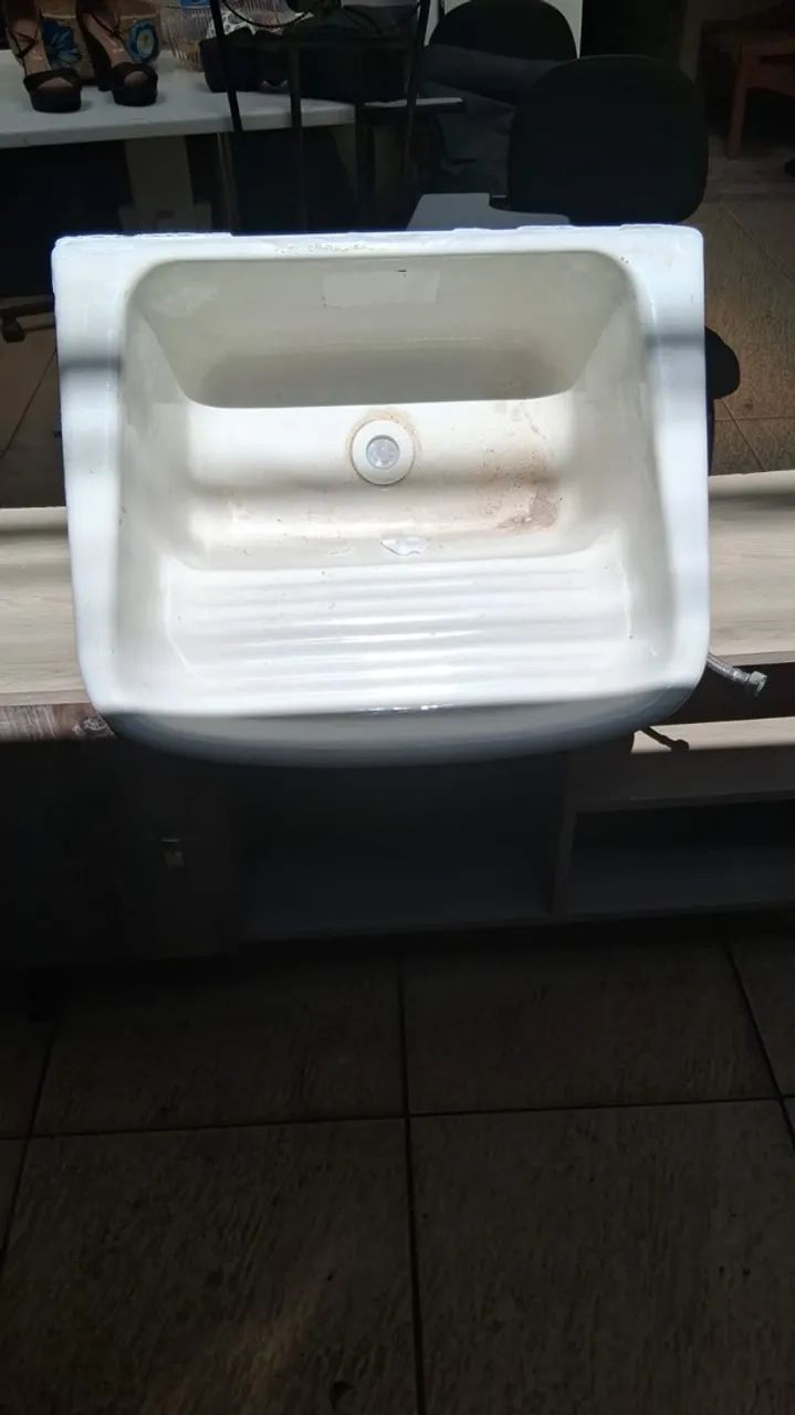 Tanque para área de serviço 