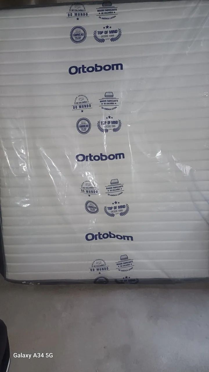 Colchão orttobom nunca usado 