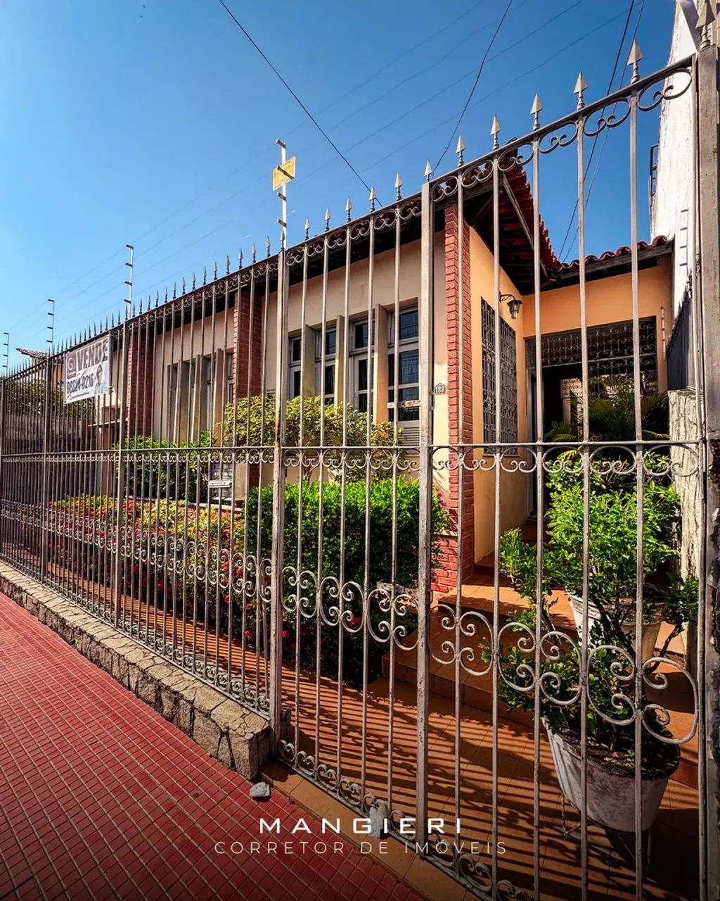 CASA COM 360m² NO BAIRRO SÃO JOSÉ - Foto 4