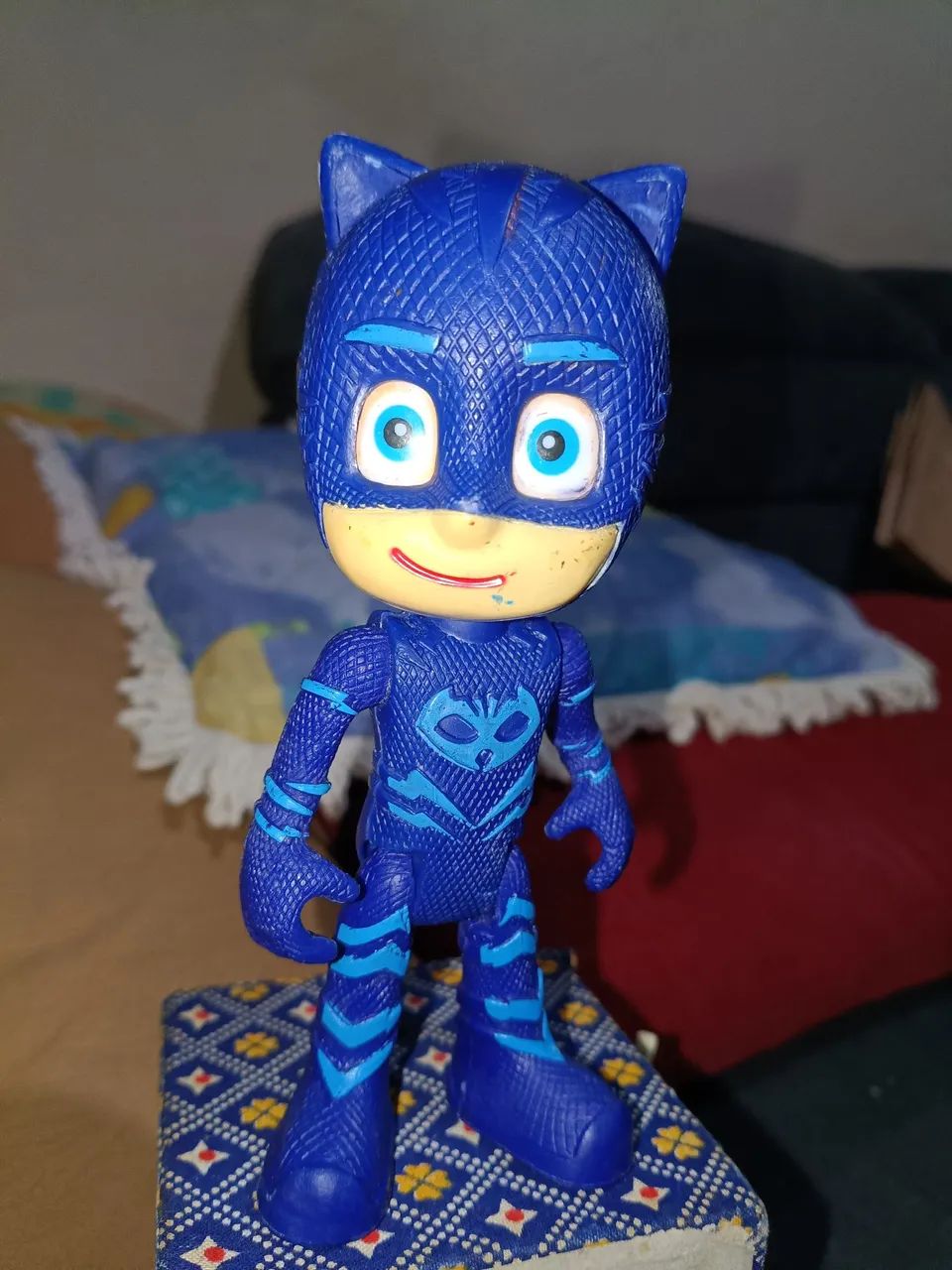 Boneco PJ Masks Menino Gato c/ luz 16cm