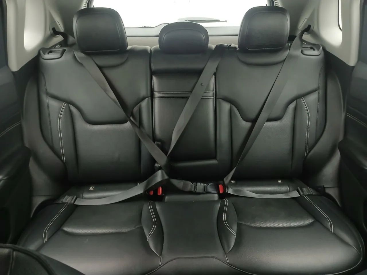 Jeep Compass LONG. T270 1.3 TB 4x2 Flex Aut., foto 18 de 18