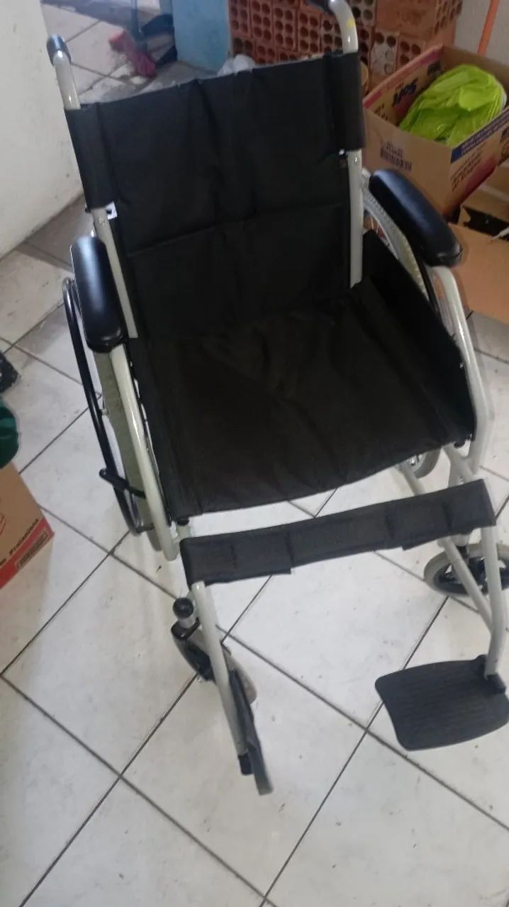 Cadeira de rodas  - Foto 4
