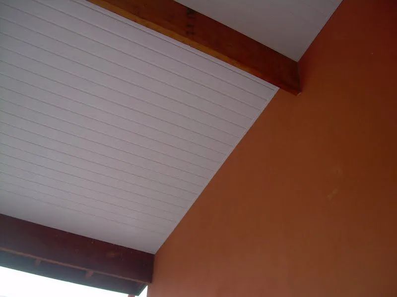 FORRO DE PVC TERMICO R$60M2 TUDO PRONTO  - Foto 3