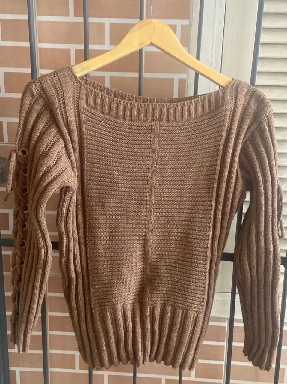 Blusa de linha marrom G - Foto 2
