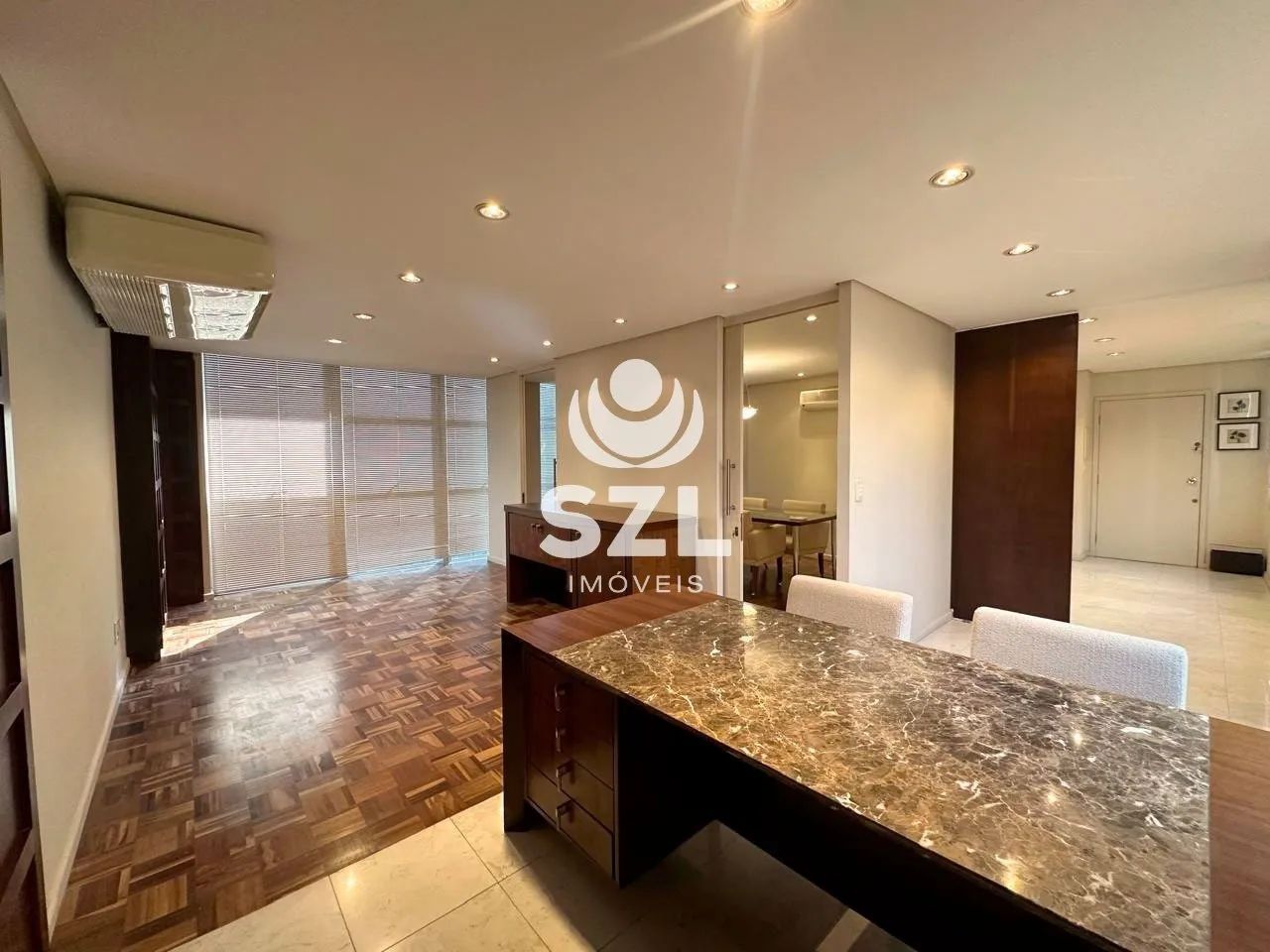 Conjunto comercial semi-mobiliado na região Central! - Foto 3