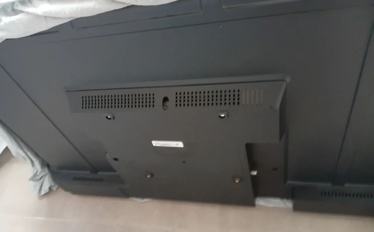 TV Roku 40 Polegadas ( Retirada de peças) - Foto 3