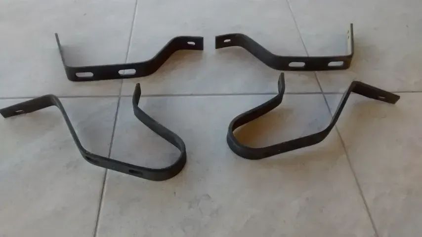 Antigo Jogo De Suporte Dos Para-choques Do Dkw Belcar Rio 65 (Usado)