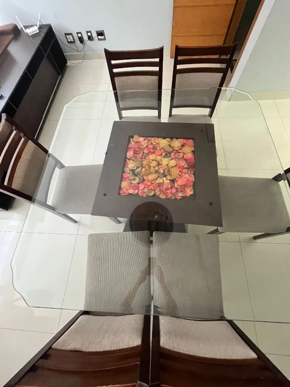 Mesa de jantar 1,40x1,40 cm - Foto 4