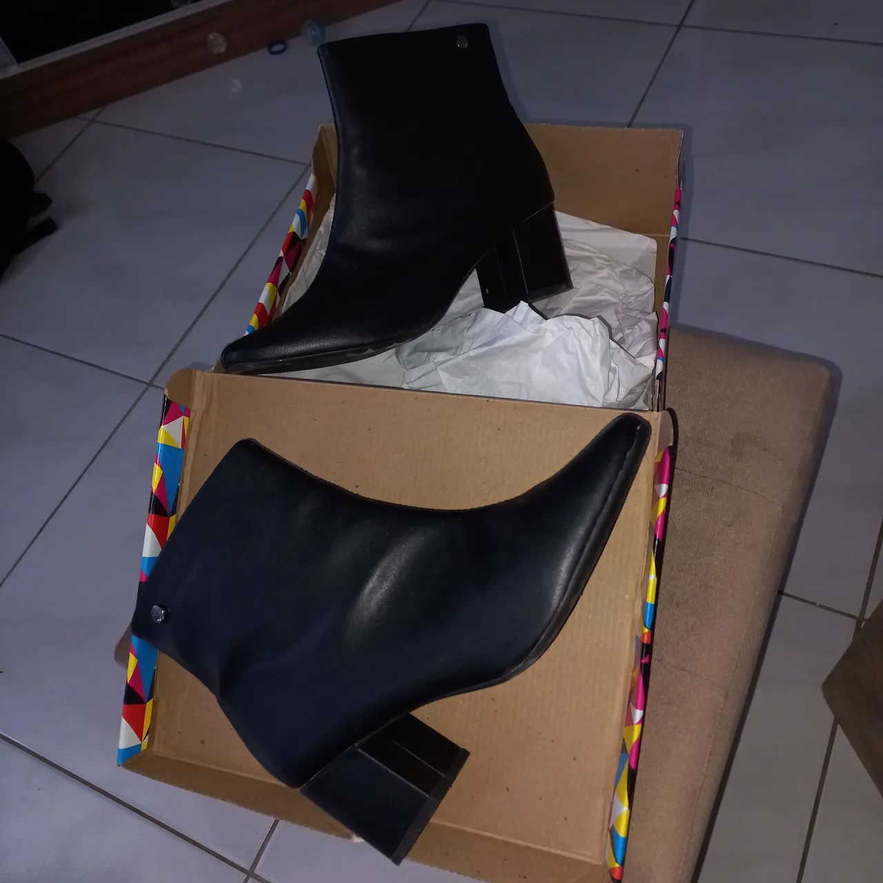 Bota de salto preta - Foto 3