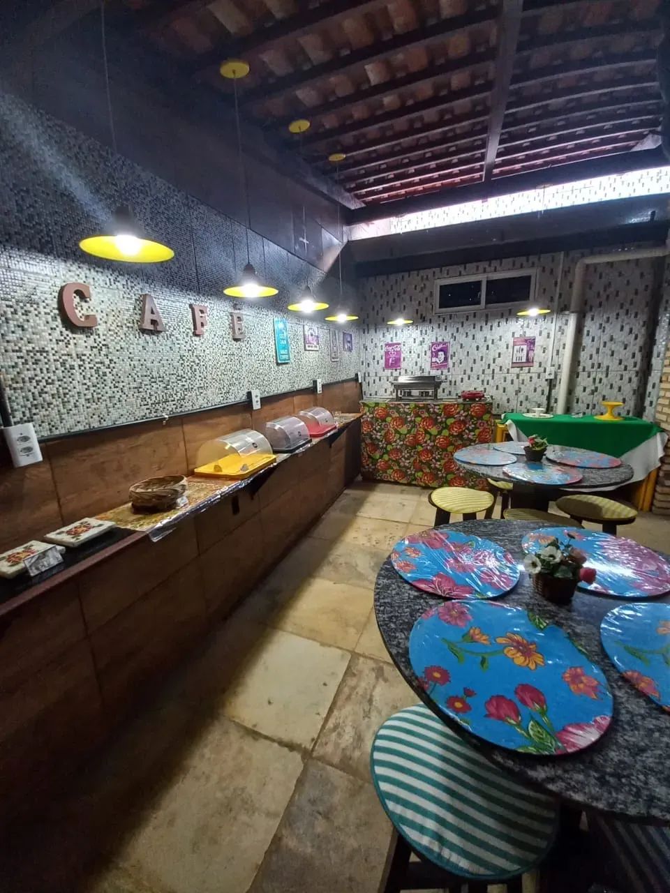 POUSADA A VENDA NO CASTELÃO