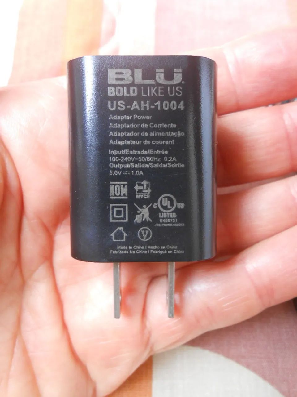 Carregador de celular BLU original (usado/no estado) - Foto 3