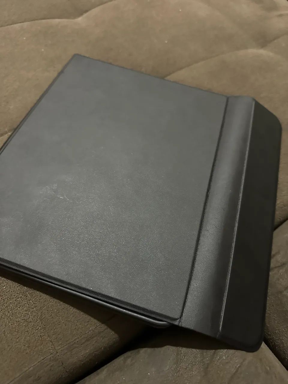 Vendo iPad 11 128Gb na garantia  - Foto 3