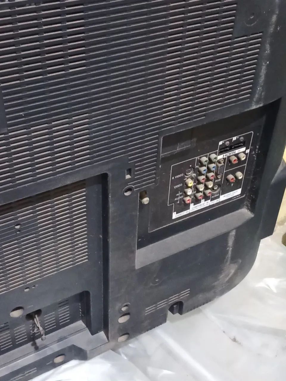 Televisão sony antiga com defeito na tela  - Foto 3