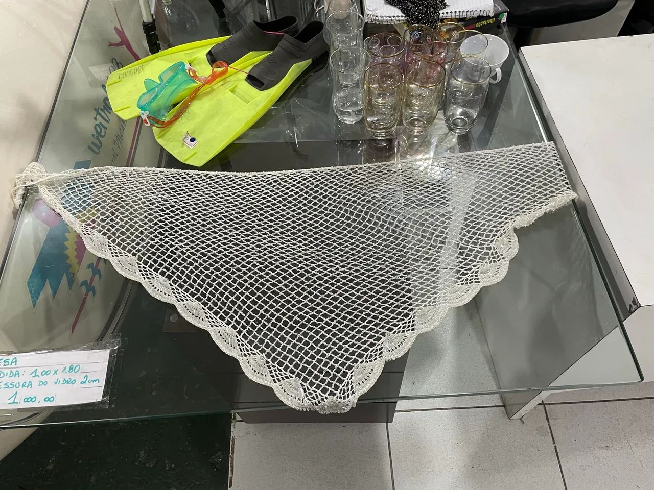 Xale Branco com Pedraria 
