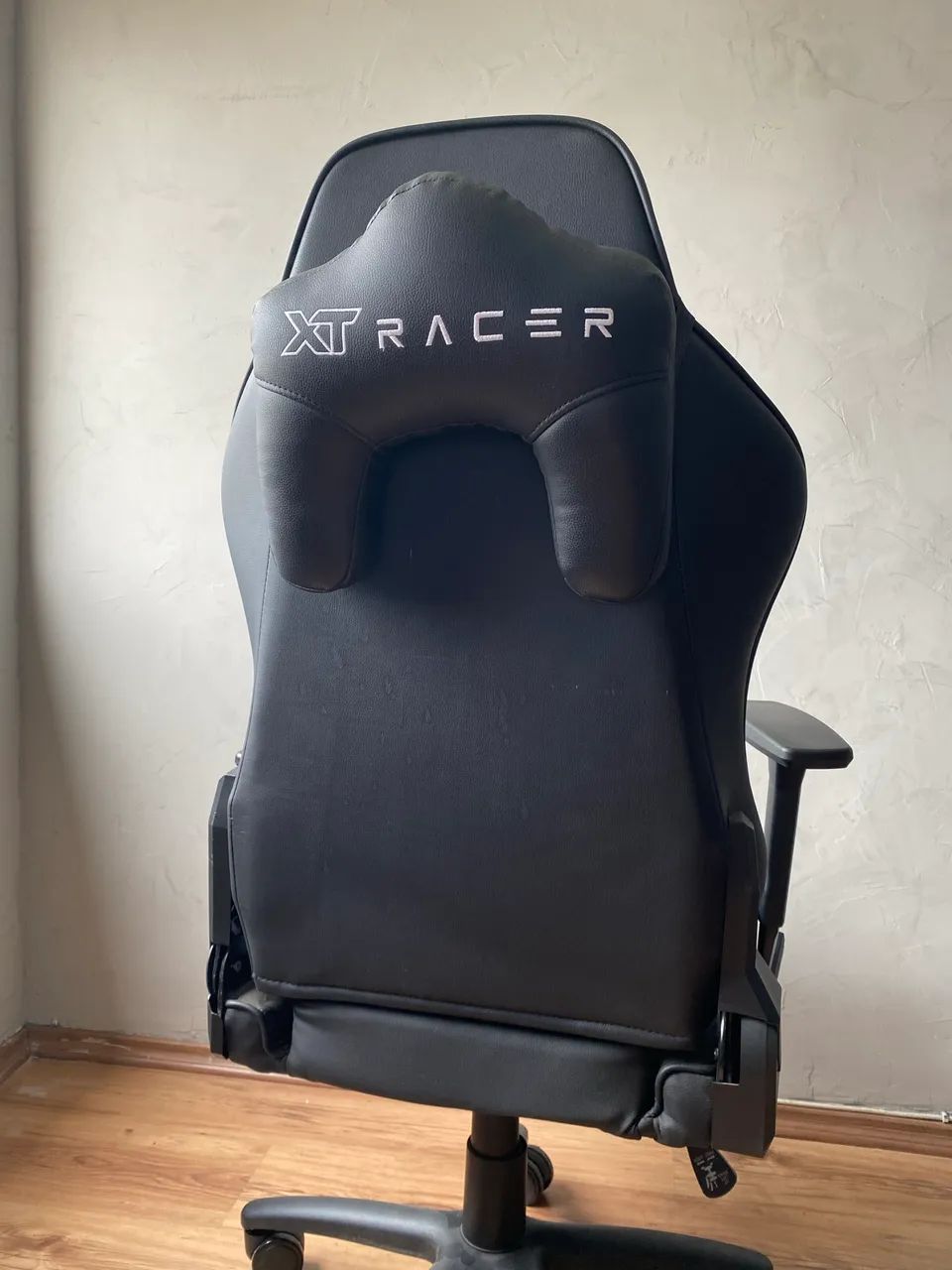 Cadeira Gamer XT Racer Reclinável com Apoio de Pés - Ótimo Estado - Foto 2