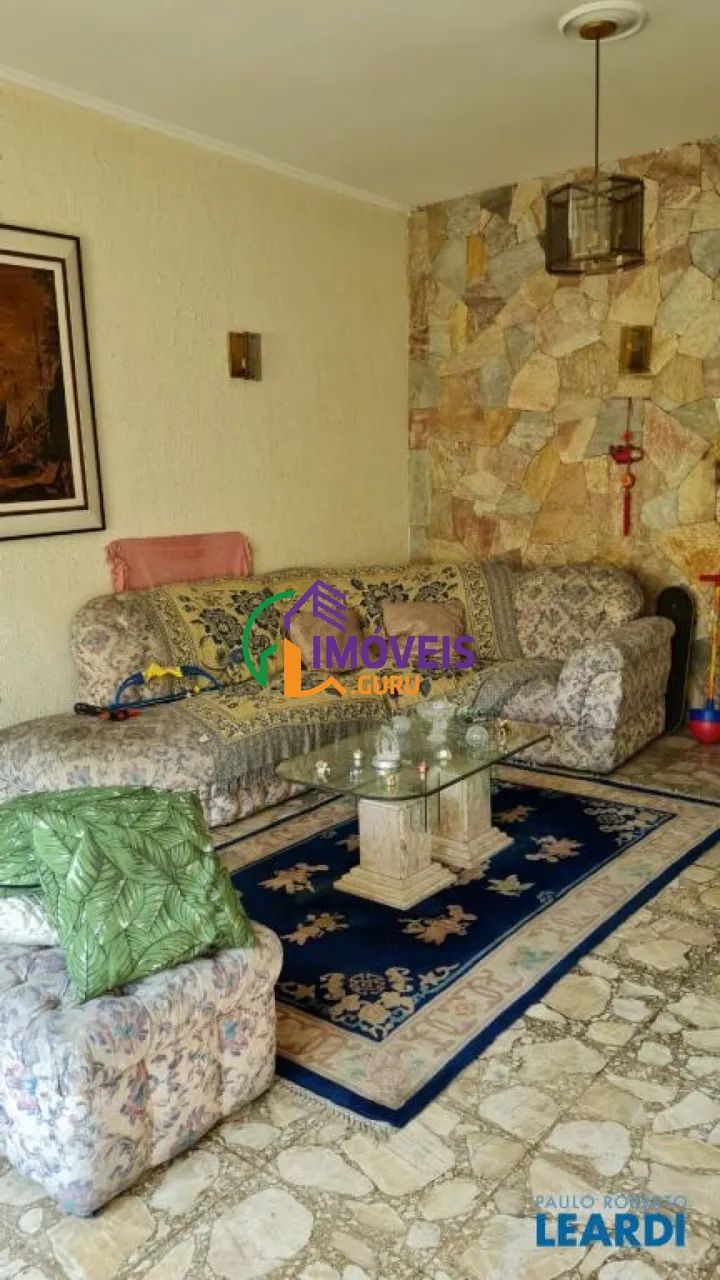 CASA ASSOBRADADA - ACLIMAÇÃO - SP