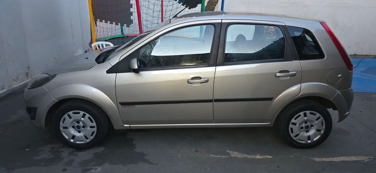 Ford Fiesta 1.6 8V FLEX 2013