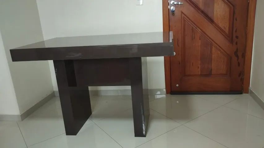 Elegante mesa de jantar em madeira  - Foto 3