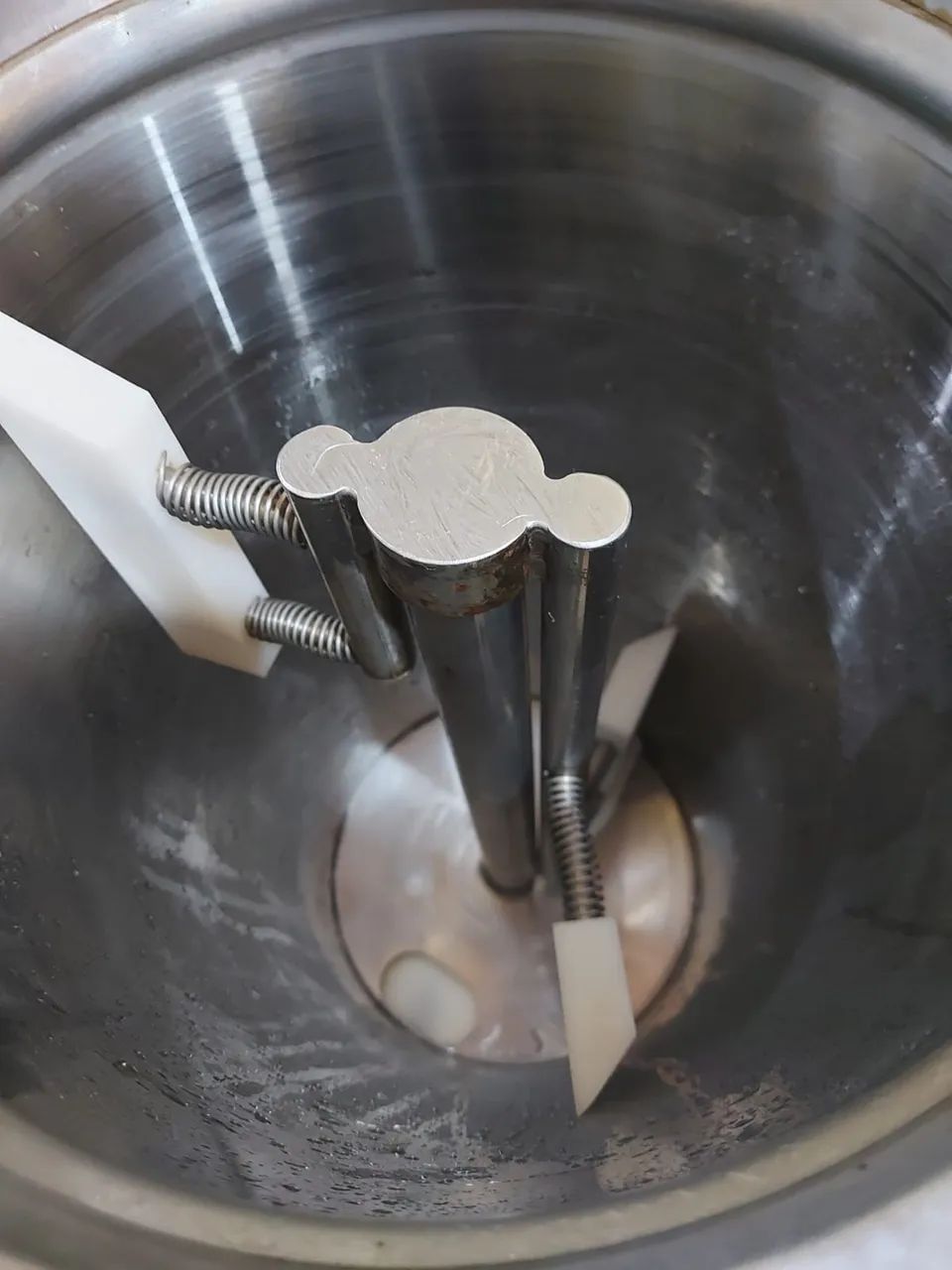Máquina de sorvete FortFrio V16 praticamente zero - Foto 5