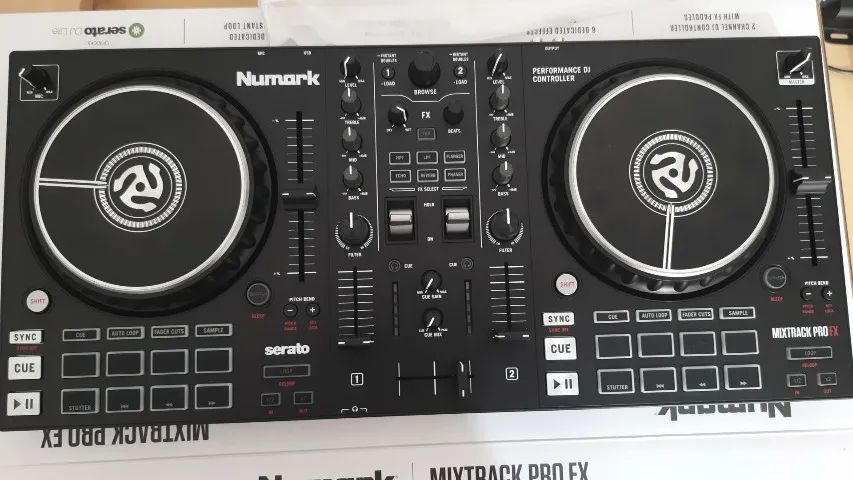 Controladora Numark Mixtrack PRO FX - Foto 3