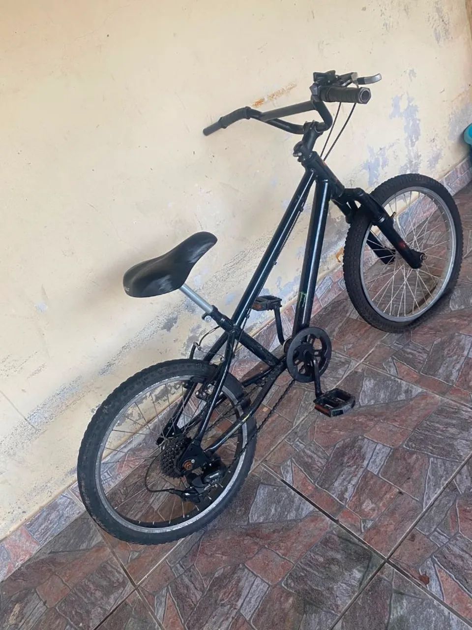 Bicicleta com marcha aro 20