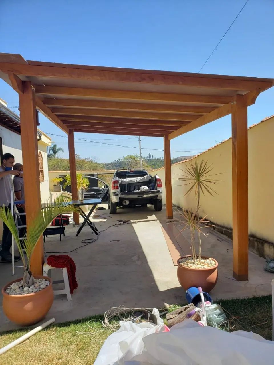 Pergolado madeira e vidro - Foto 3