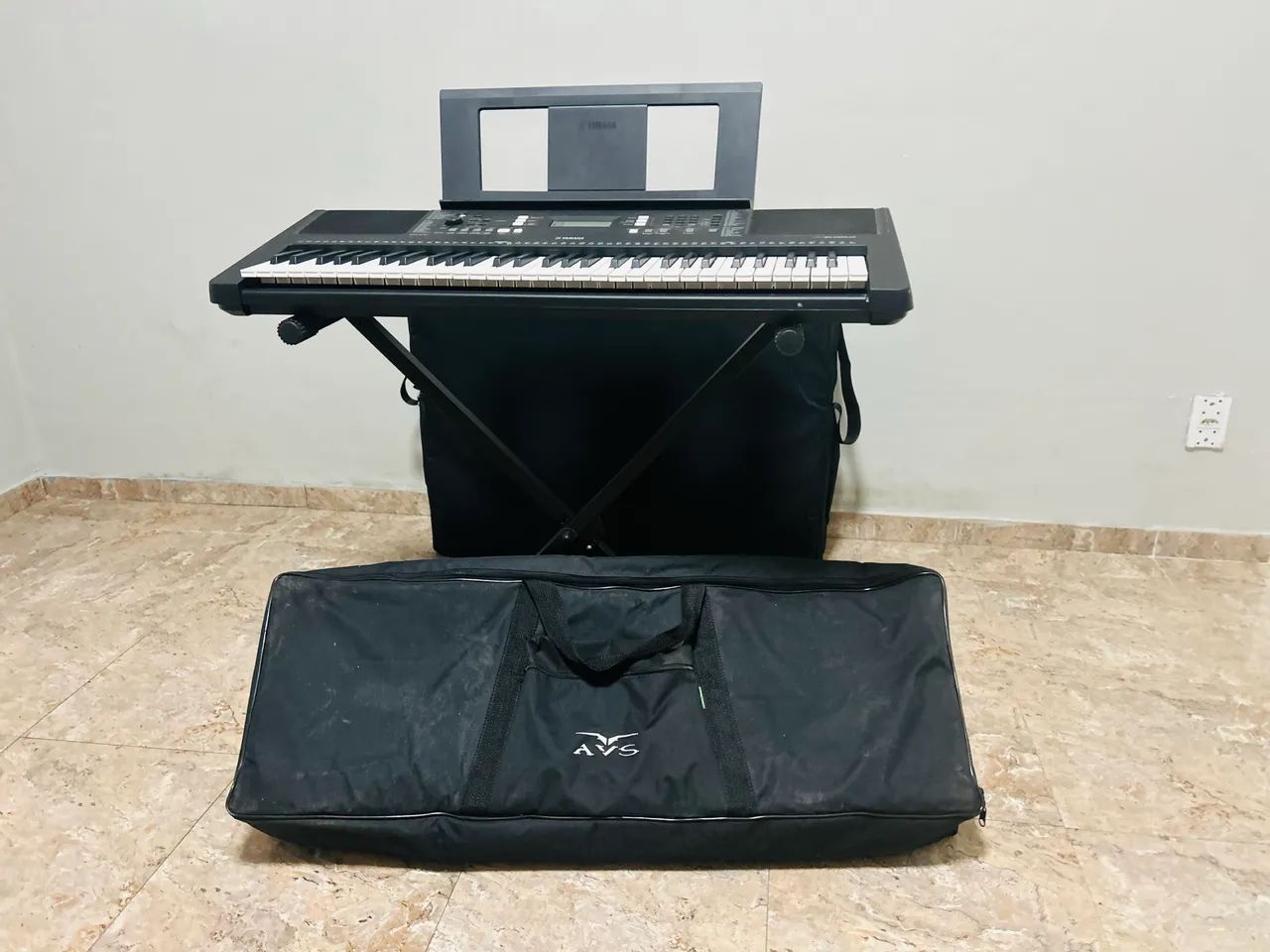 teclado yamaha PSR - E363
