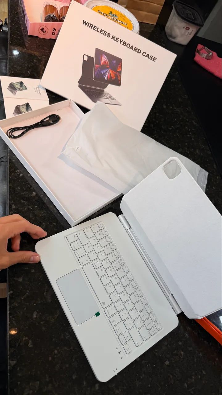 Capa Teclado para Ipad Pro de 11 polegadas - Foto 4