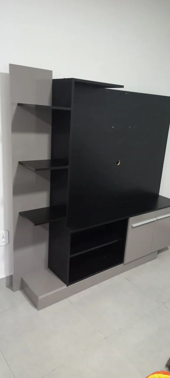 Painel TV acetinado TX cor lacca fumê/preto - Foto 5