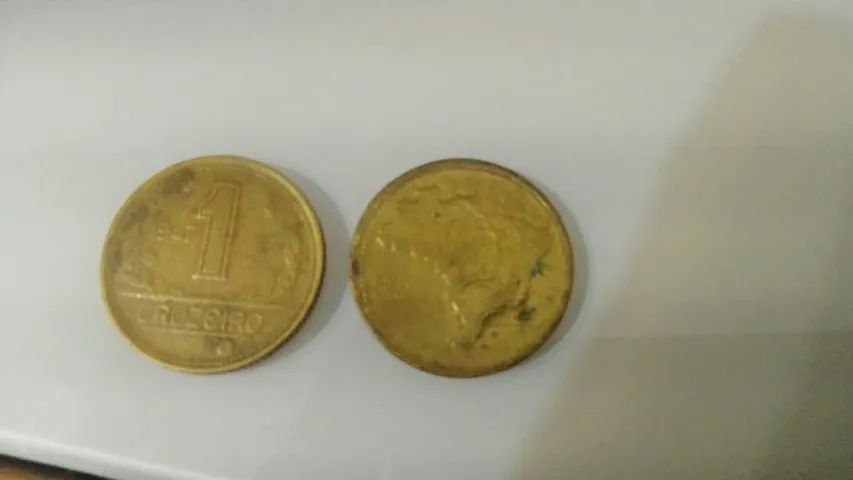 Moedas antigas de 1 cruzeiro - Foto 2