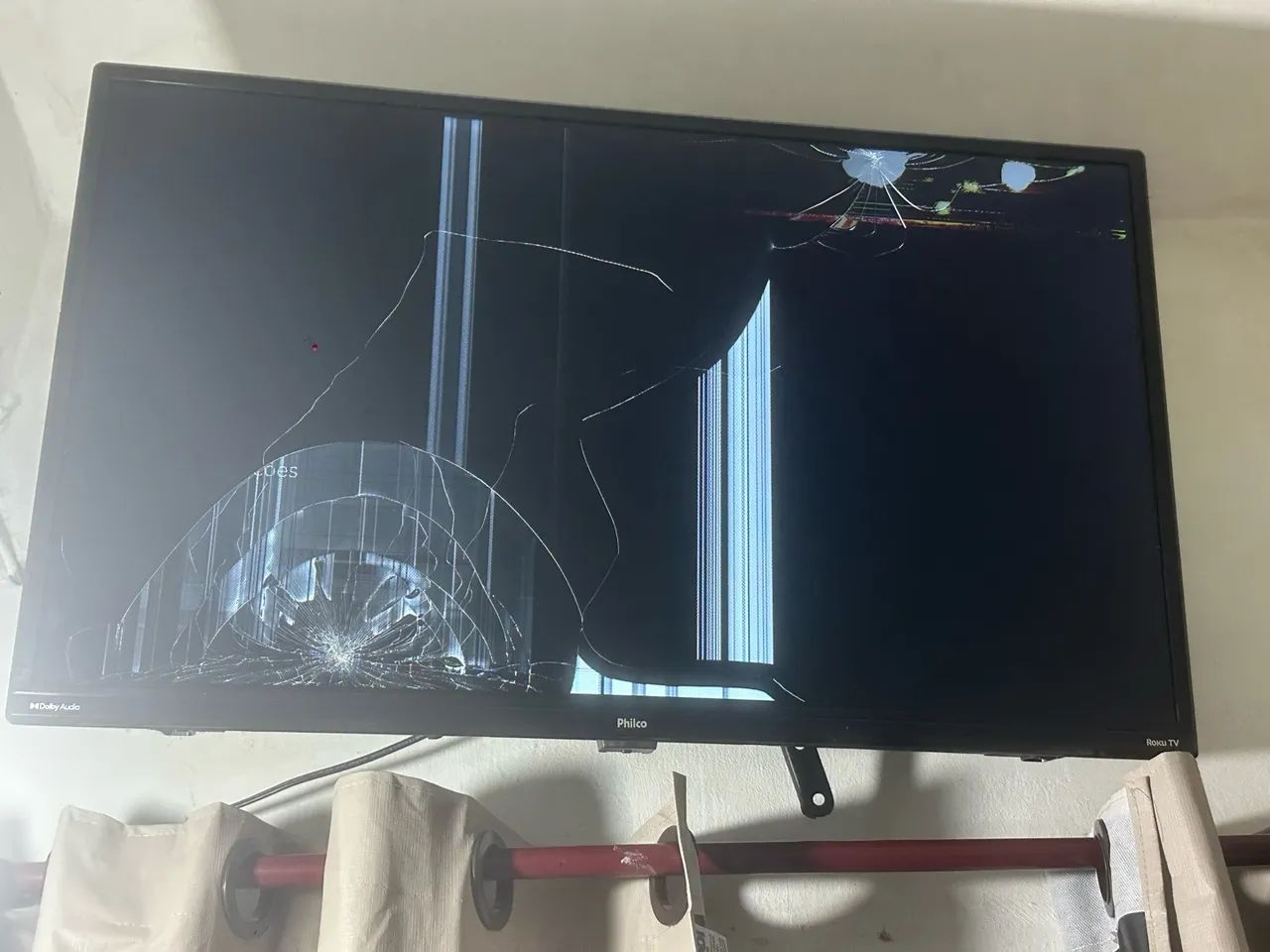Smart tv Philco 32 polegadas (Reaproveitamento de peças ou conserto) - Foto 2