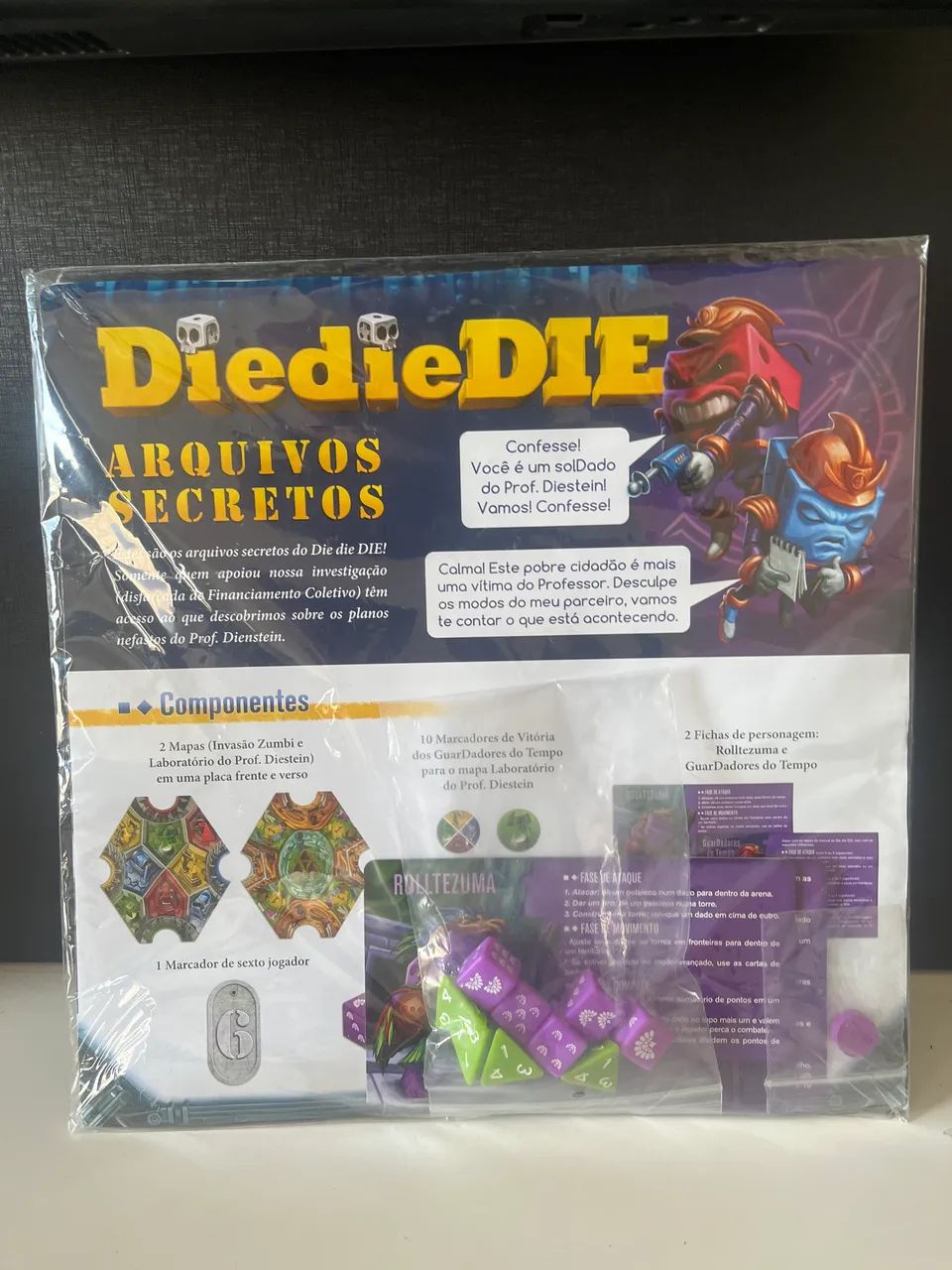 Vendo jogo de tabuleiro Die die  + expansão  - Foto 4